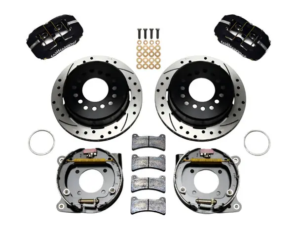 Wilwood Dynapro Low-Profile 11.00in P-Brake Kit Drilled Chevy 12 Bolt 2.75in Off w/ C-Clips