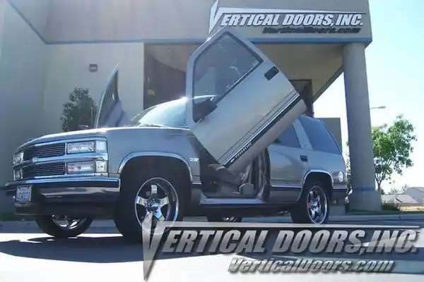Vertical Doors Chevrolet Tahoe 2000-2006