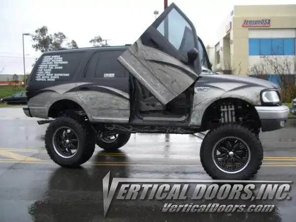 Vertical Doors Ford Expedition 1997-2002