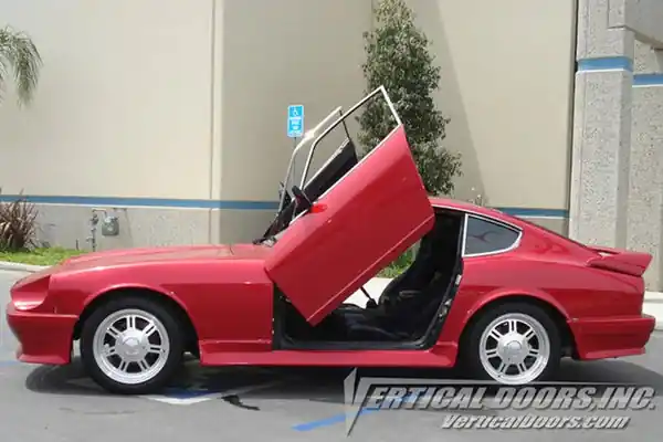 Vertical Doors Nissan Datsun 1970-1978