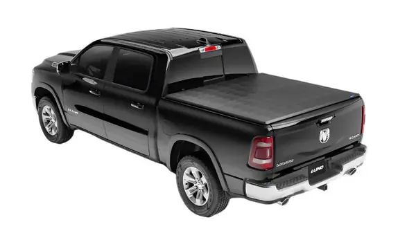 Lund 02-17 Dodge Ram 1500 (5.5ft. Bed) Genesis Tri-Fold Tonneau Cover - Black