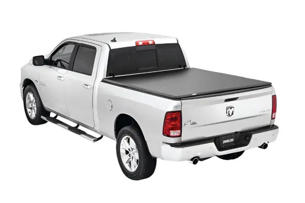 Tonno Pro 02-19 Dodge RAM 1500 6.4ft Fleetside Tonno Fold Tri-Fold Tonneau Cover