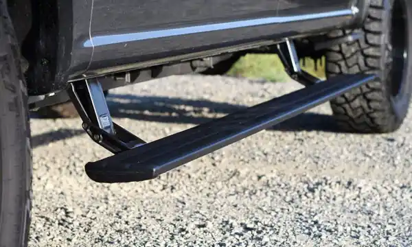 AMP Research 15-21 Chevrolet Silverado/ GMC Canyon All Cabs PowerStep Plug N Play - Black