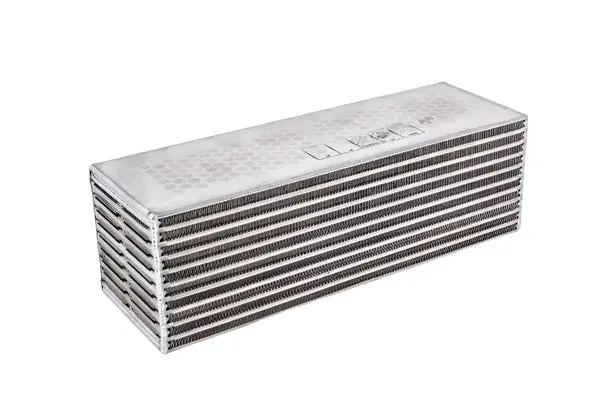 Garrett H2O / Air CAC (3.80in x 3.80in x 11.70in) - 750 HP